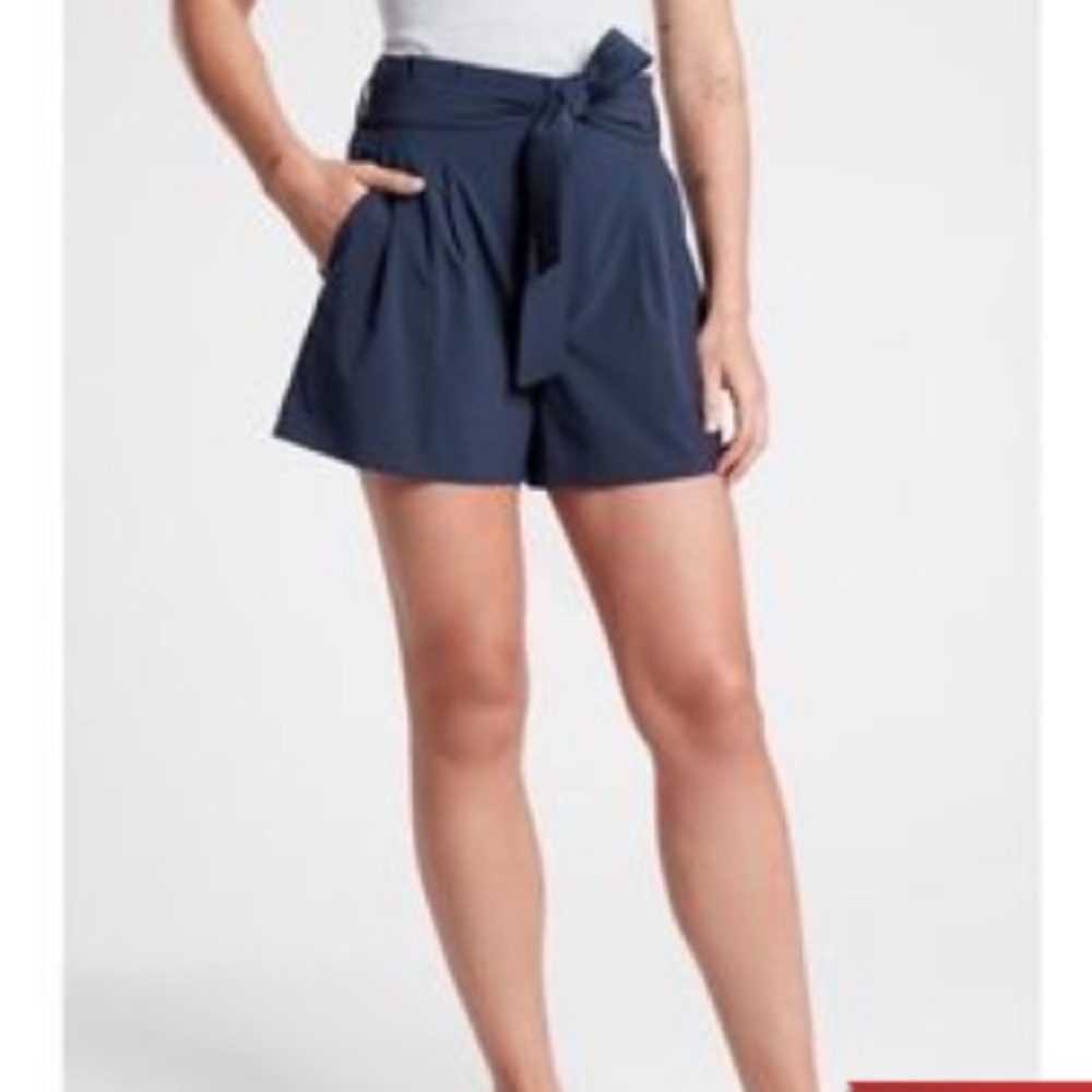 Athleta Skyline Short II Paper Bag Waist Navy Shorts 10